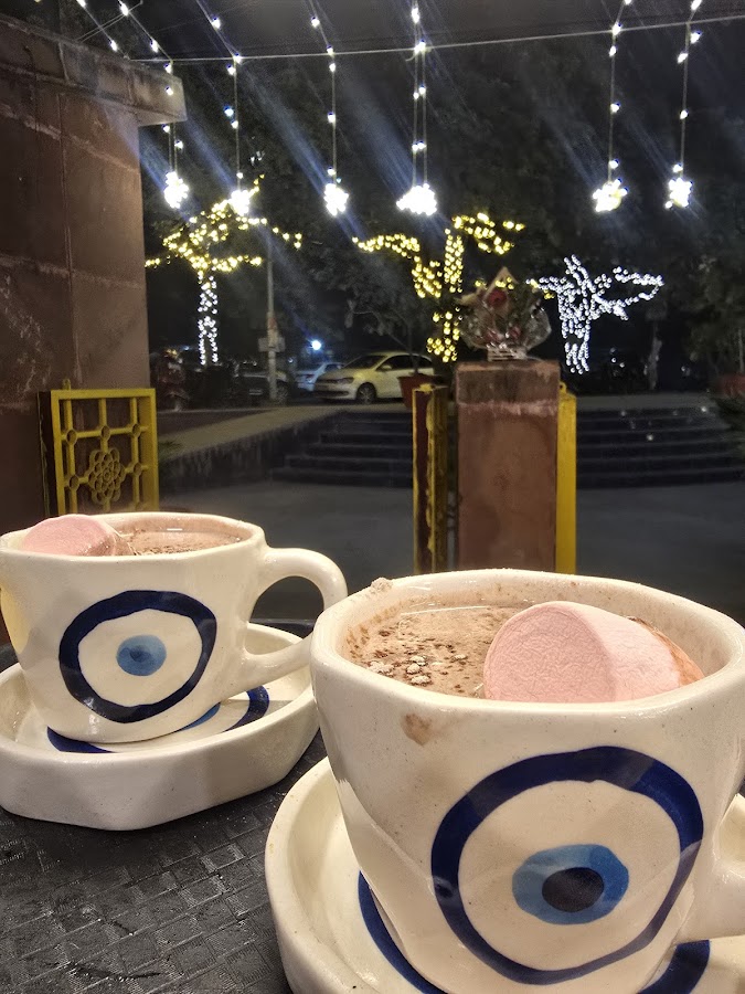 U Me & Tea UMT - Cafe / Coffee Shop / Tea in LDA Colony, 