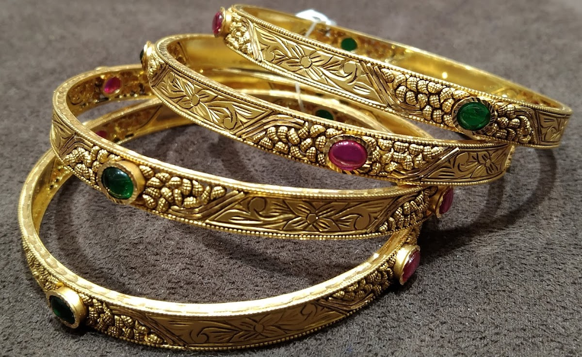 Raj Jewellers Legacy - Jewellers in Hazratganj, 