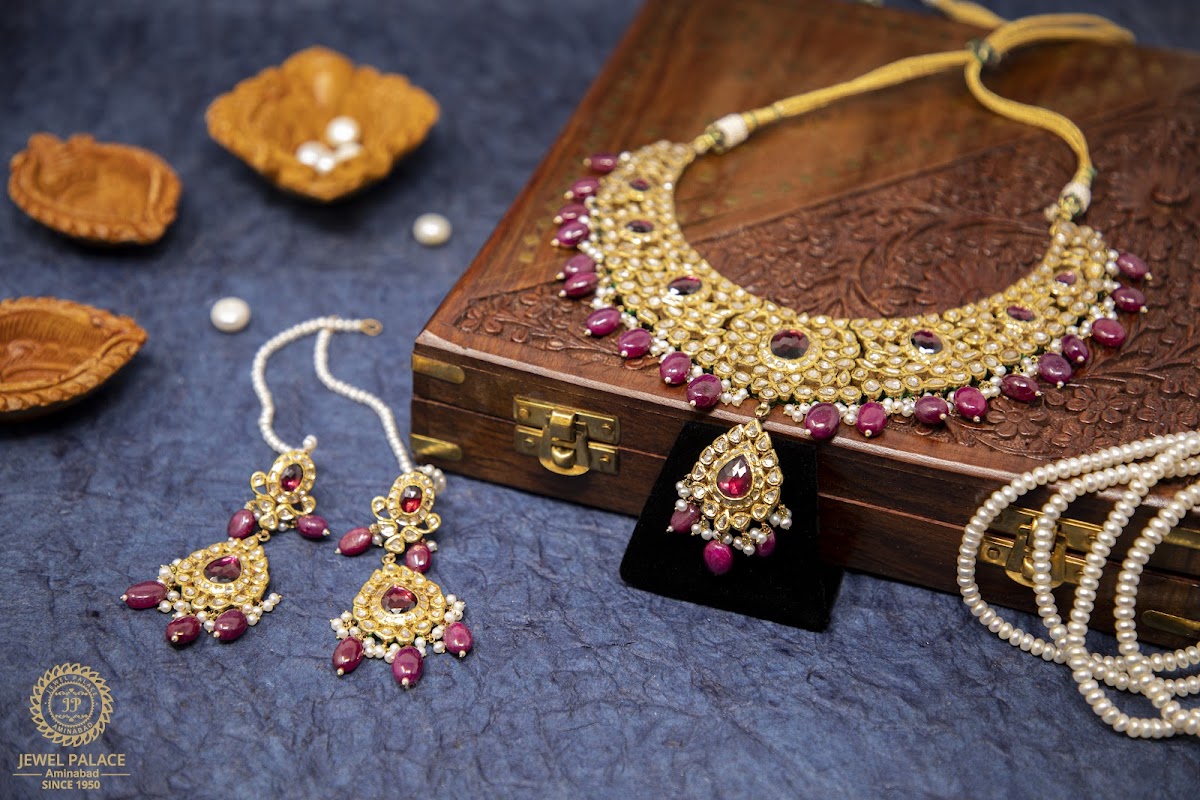 Jewel Palace Jewellers - Jewellers in Aminabad, 