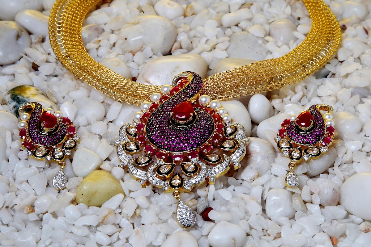 Sardarji Bentex Walley - Jewellers in Hazratganj, 