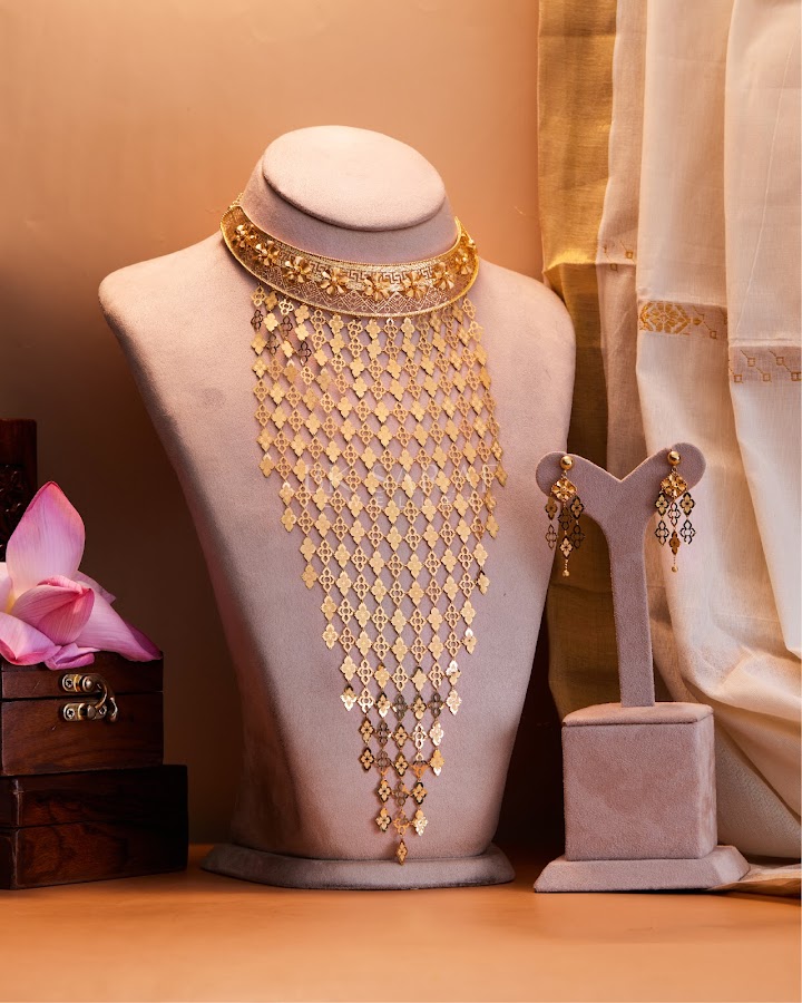 Bharwani Jewellers - Jewellers in Hazratganj, 