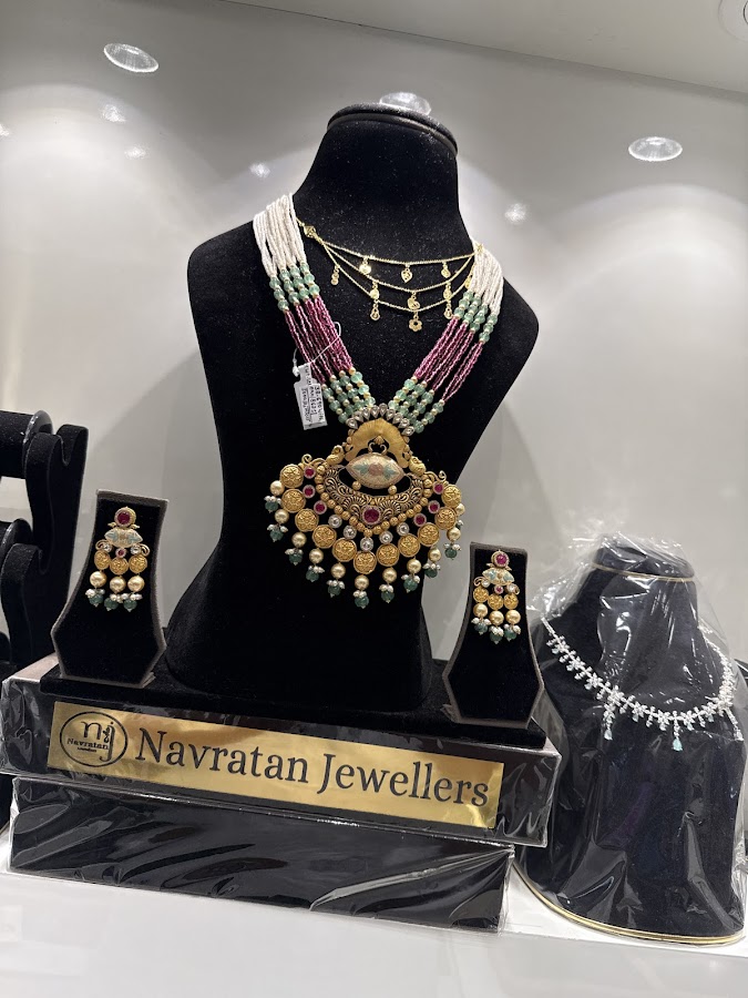 Navratan Jewellers - Jewellers in Indira Nagar, 
