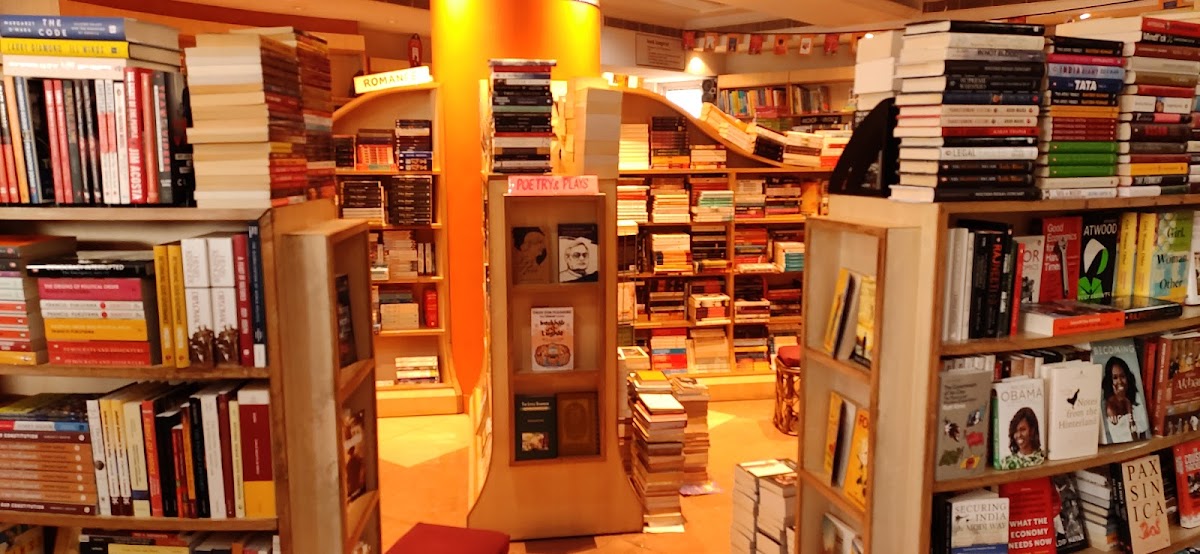 Kamta - Book Store in Hazratganj, 