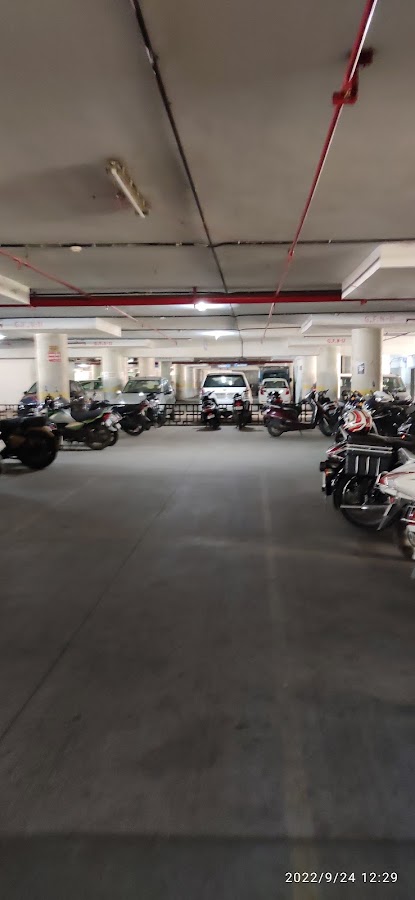 Multi Level Parking - Book Store in Hazratganj, 