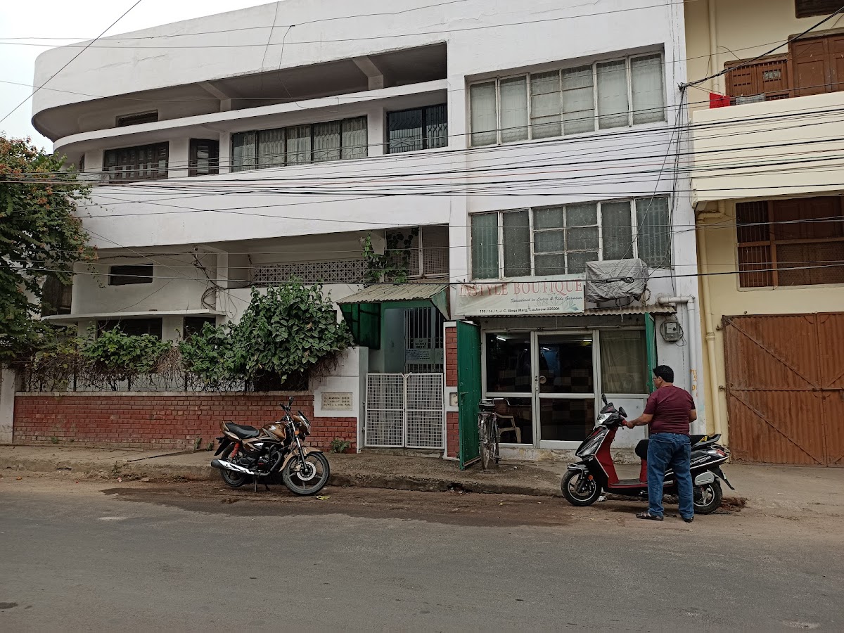 Dr Abhijit Ghosh - Clinic in J.C.Bose Marg, 