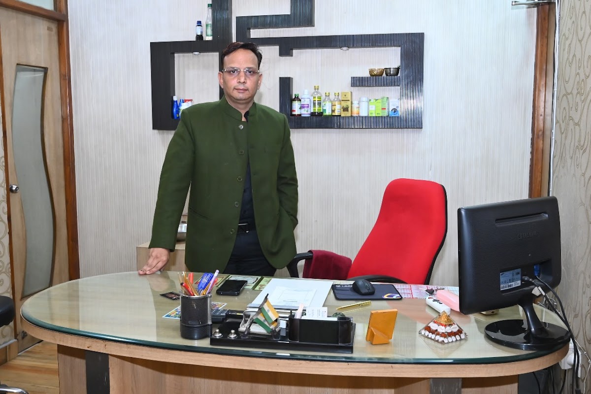Dr. P.K Jain Bansmandi Clinic - Clinic in Naka Hindola, 
