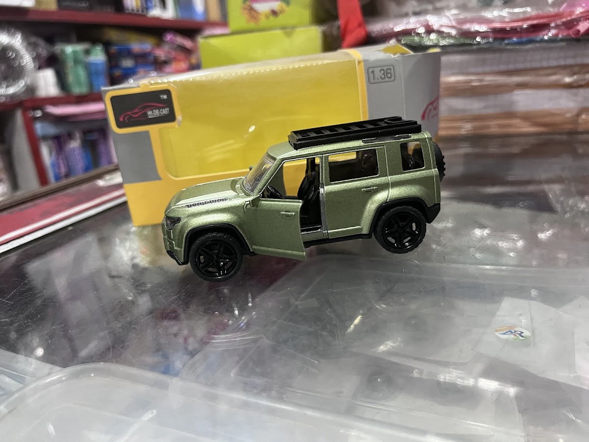 Universal Super Store