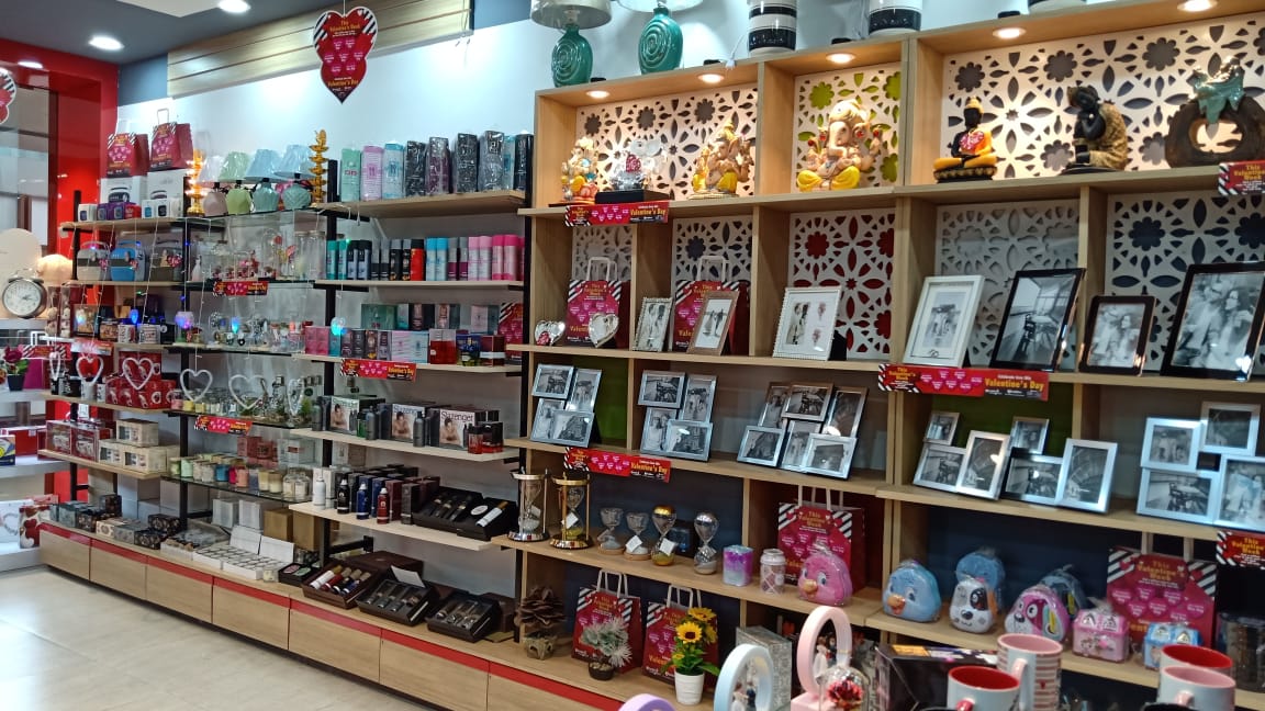 Akrati Gifts And Stationery