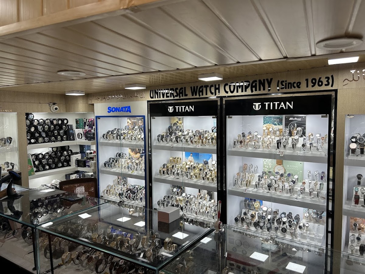 Universal Watch Company - Premium Watch Store