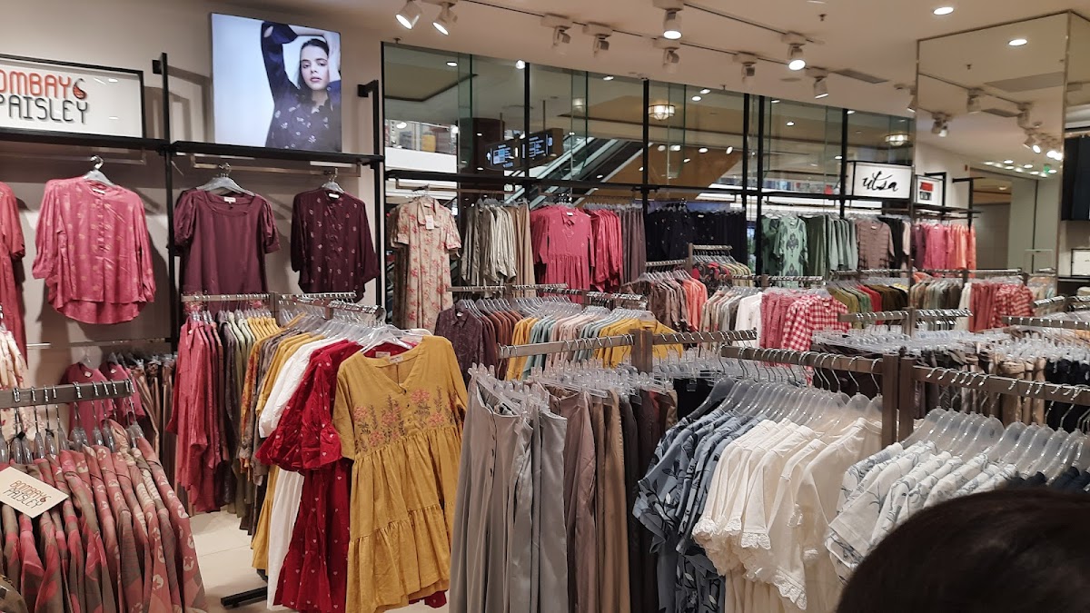 Lifestyle Stores