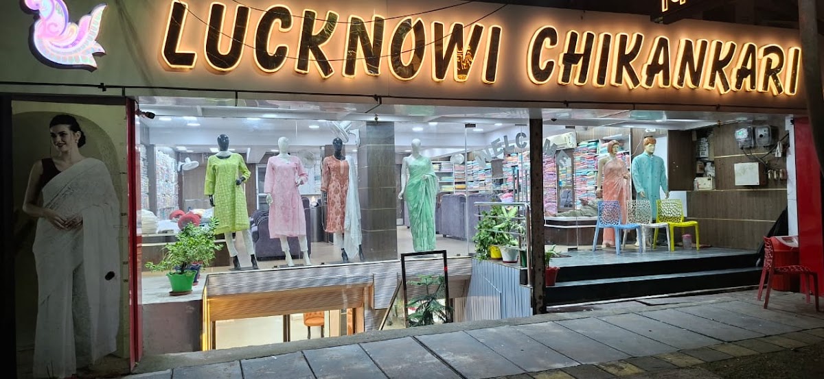 Lucknawi Chikankari & Son's