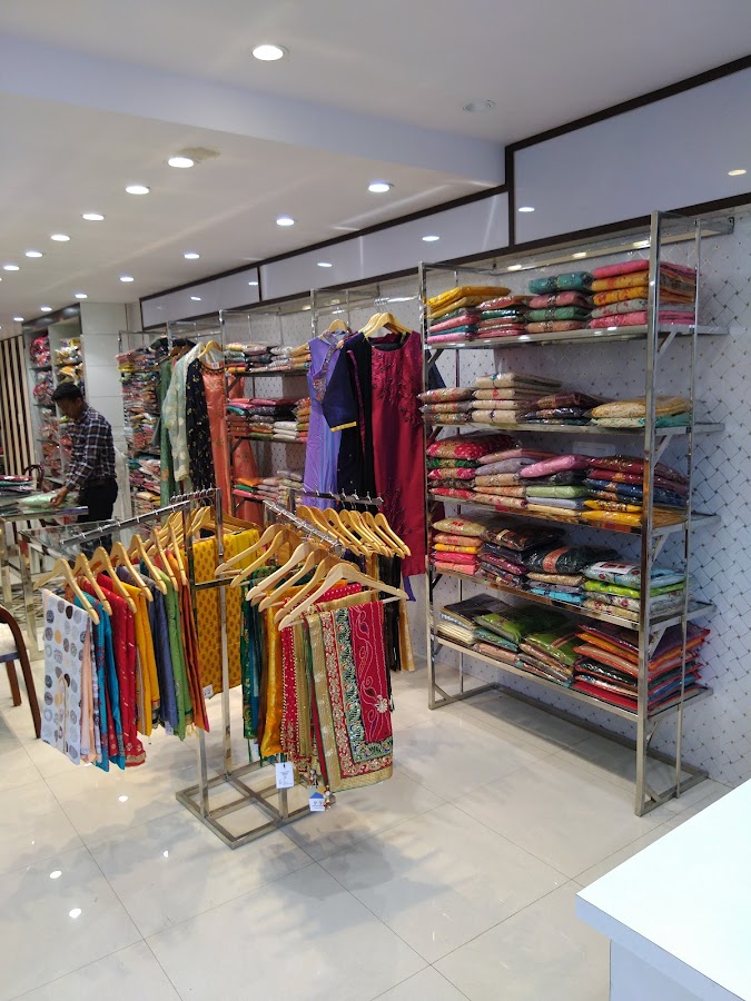 Prakash Fashion