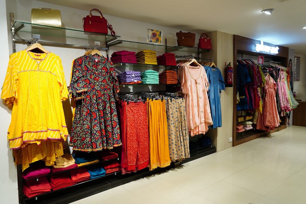 V-Mart - Budheshwar