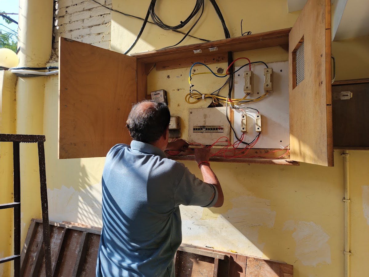 Electrician Service