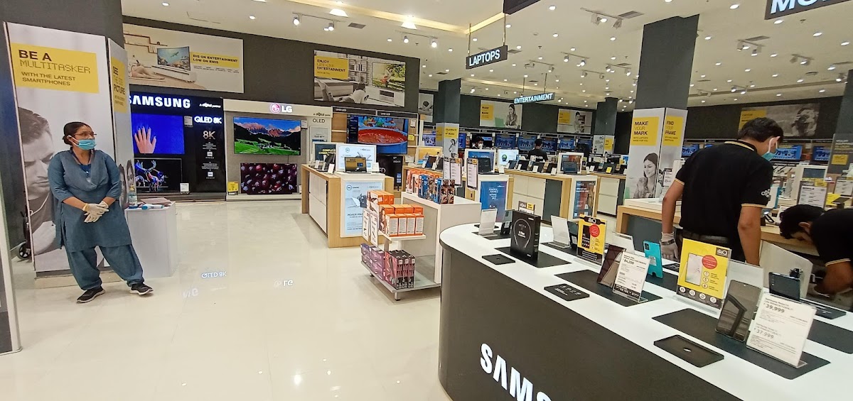 Reliance Digital