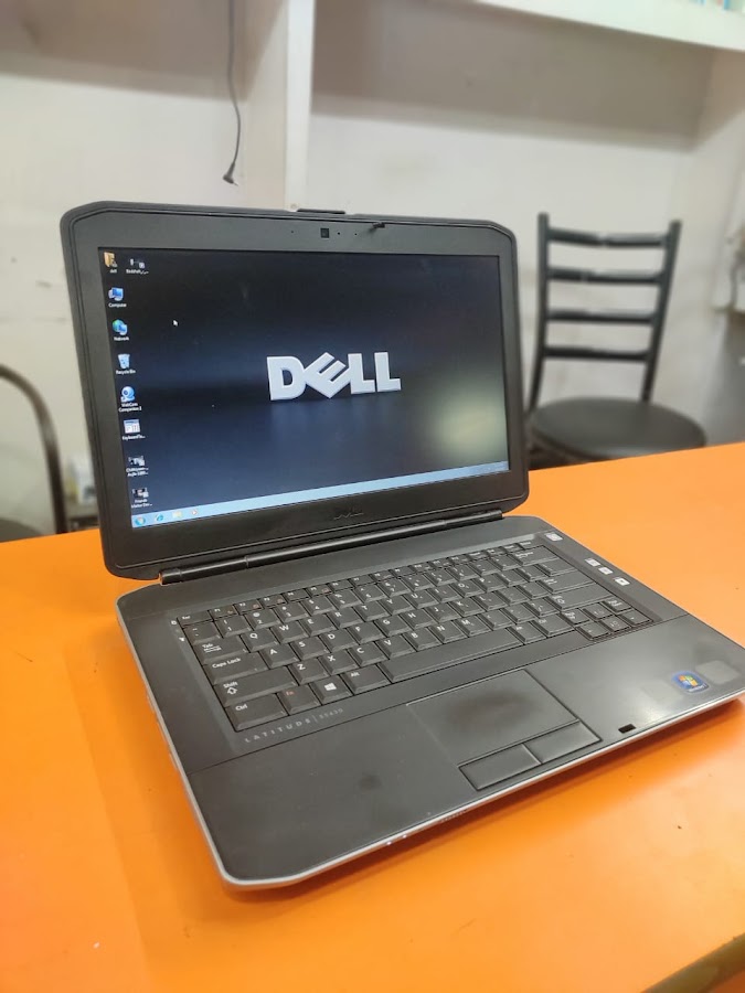 S.S. Laptop Repairing center
