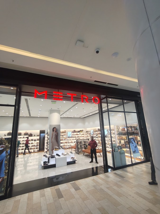 Metro Shoes