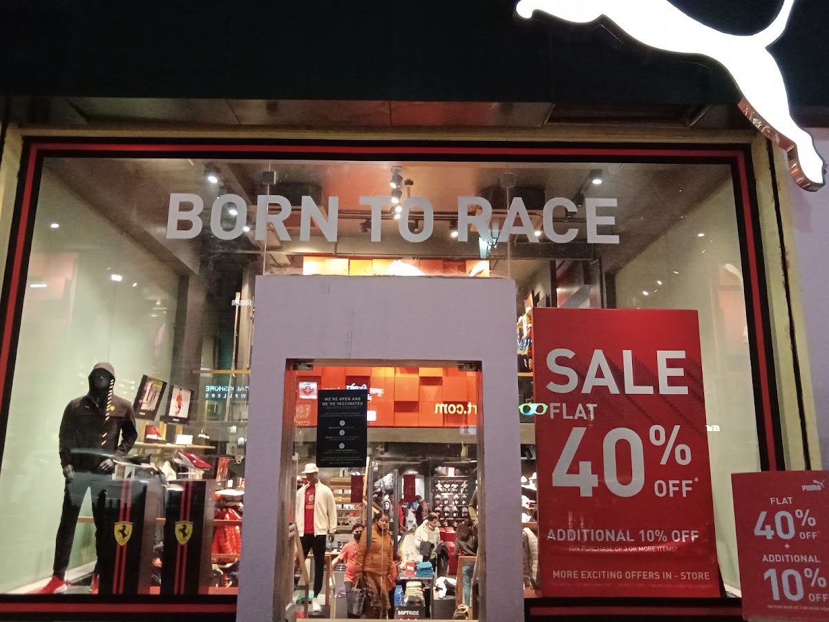 PUMA Store