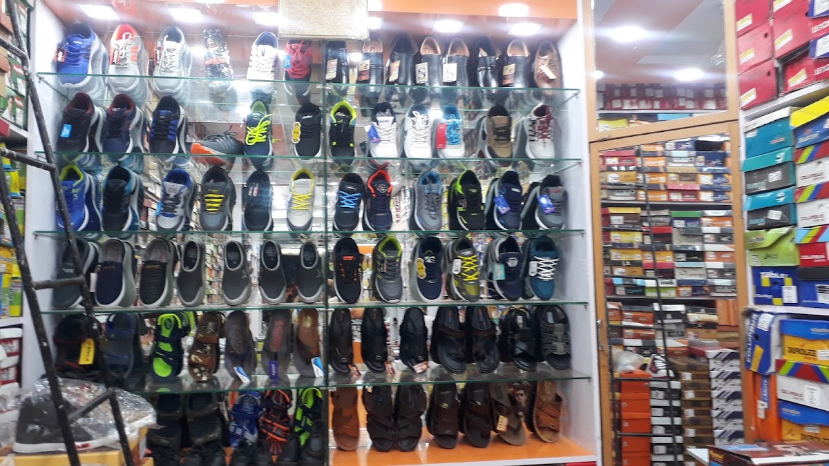 Manoj Shoes