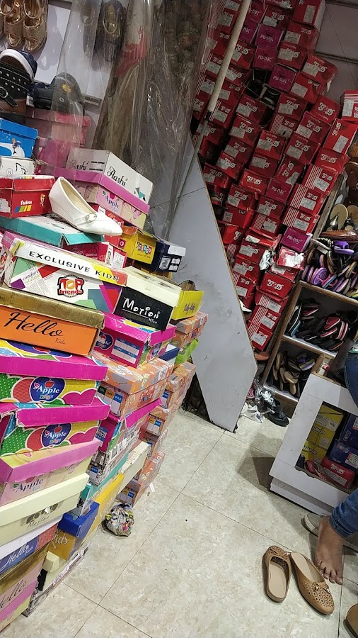 Variety Chappal Store