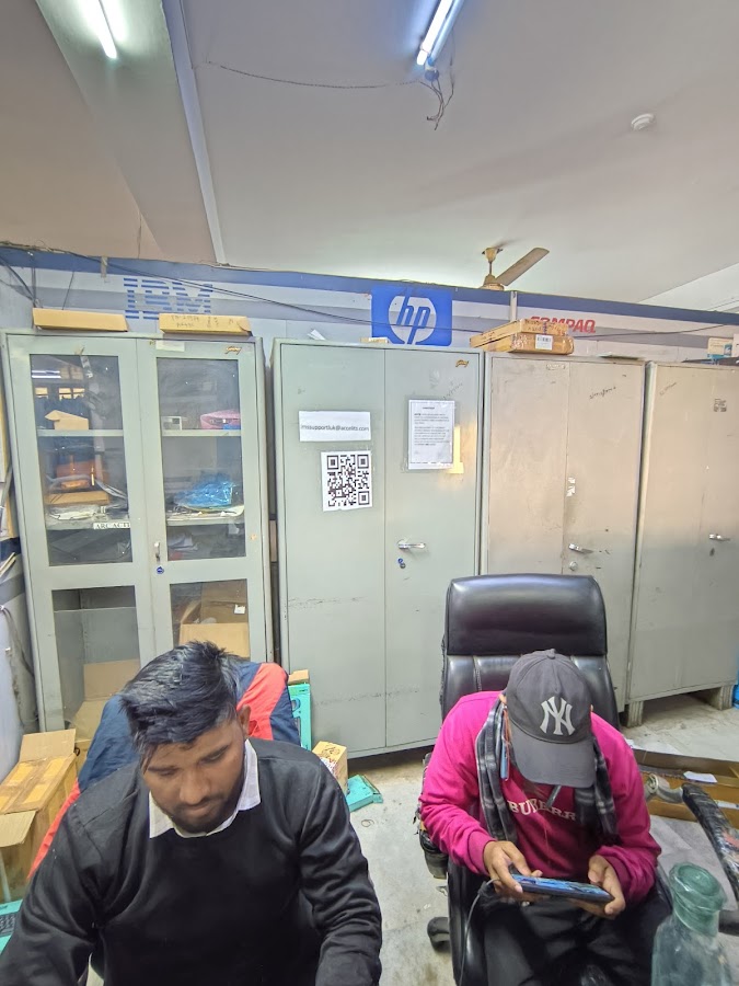 Logitech Service Center