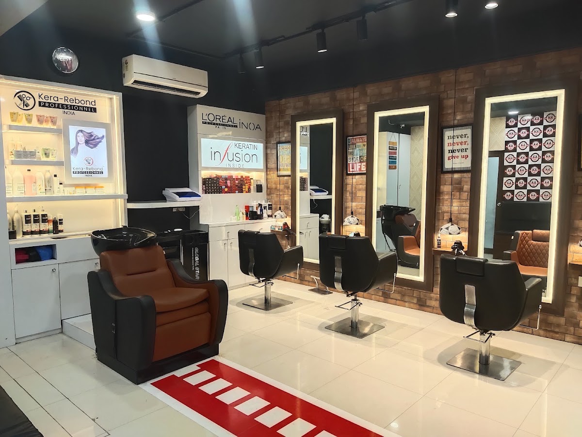 Sports Salon