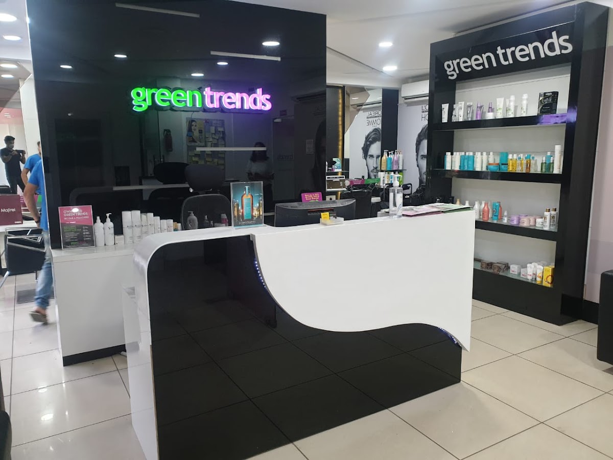 GreenLeaf Makeup Studio & Unisex Salon