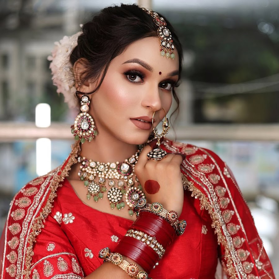 Sumeera Makeover & Salon