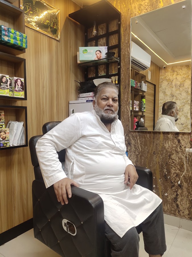Mannu Salon
