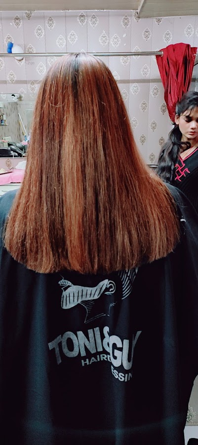Dreams Salon & Boutique
