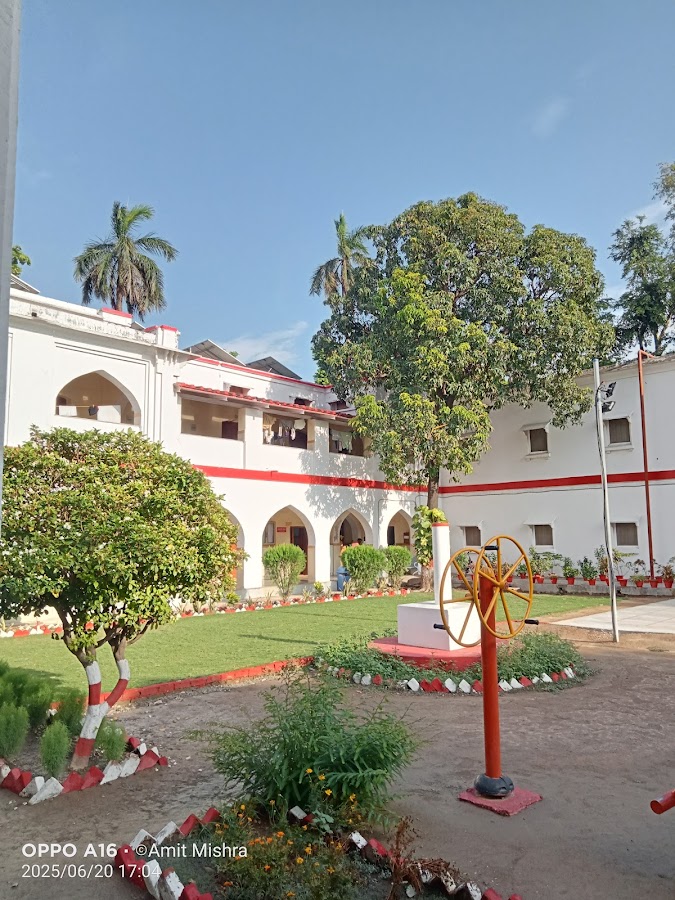 New CV Hostel - PG / Hostels in Machchhi Bhavan, 
