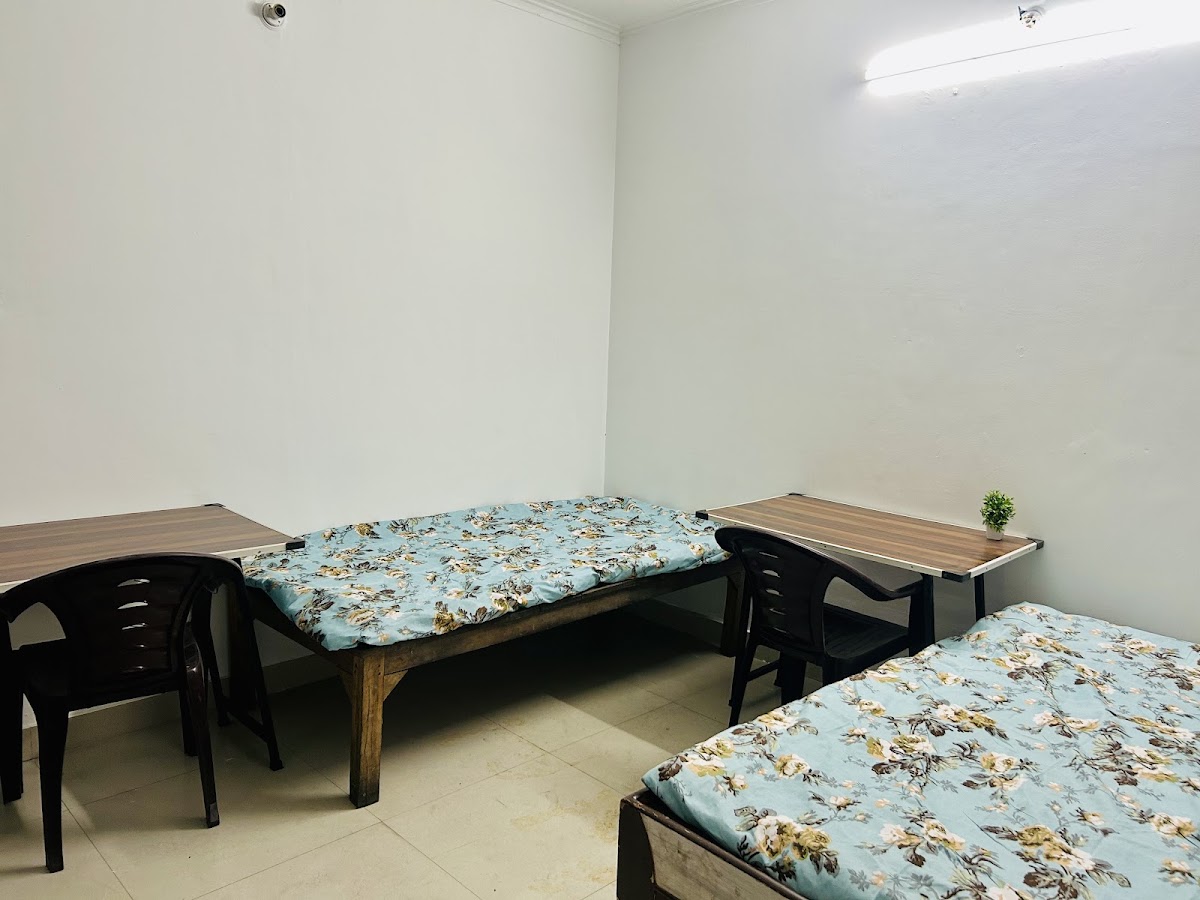 Radhey Krishna Boys PG - PG / Hostels in Chandralok, 