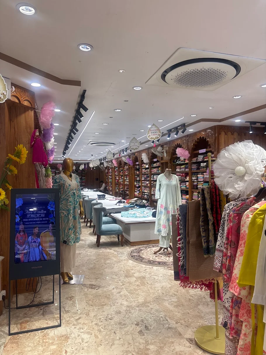 Vasundhara Ethnic - Clothing Store in chowk, 